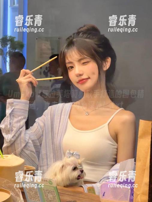 Umeko J与拉芙塔莉雅联手打造的图包精选，直击你的内心深处！.txt